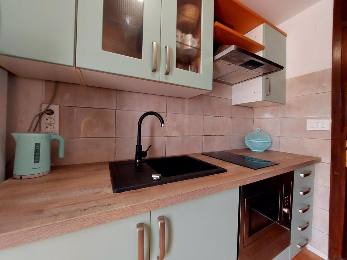 Apartments Z Njivice Ngoại thất bức ảnh