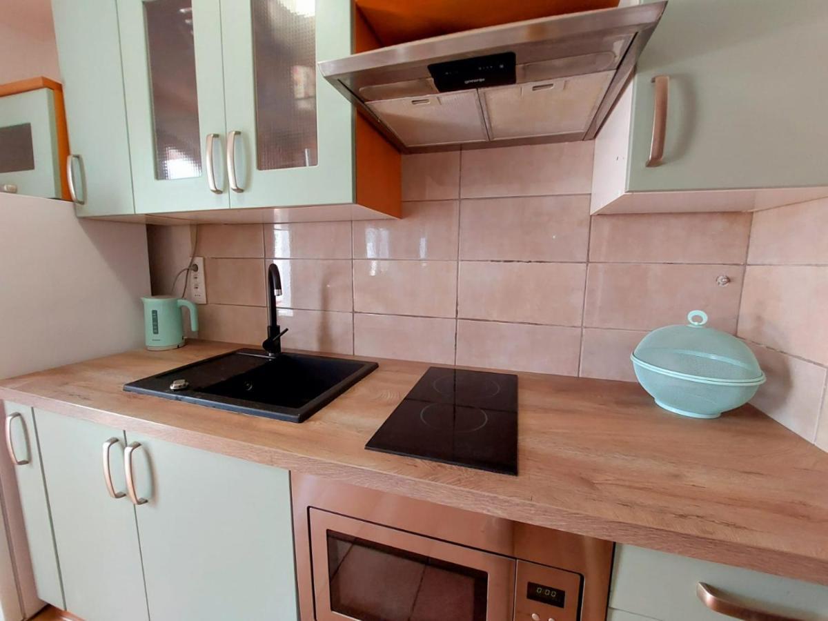 Apartments Z Njivice Ngoại thất bức ảnh