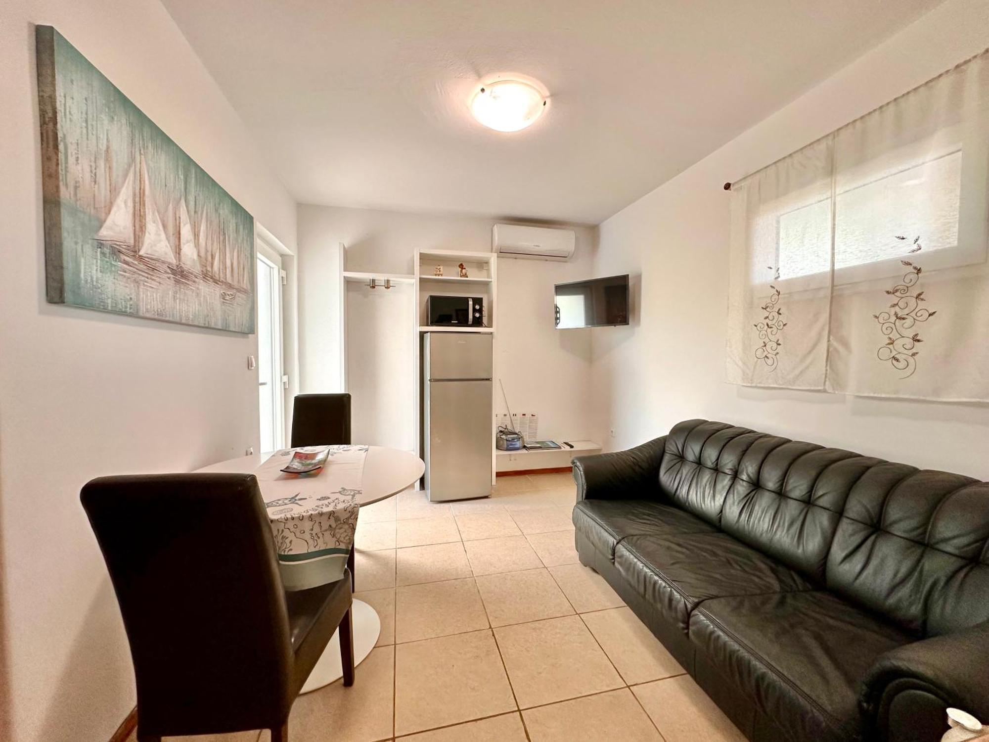 Apartments Z Njivice Ngoại thất bức ảnh