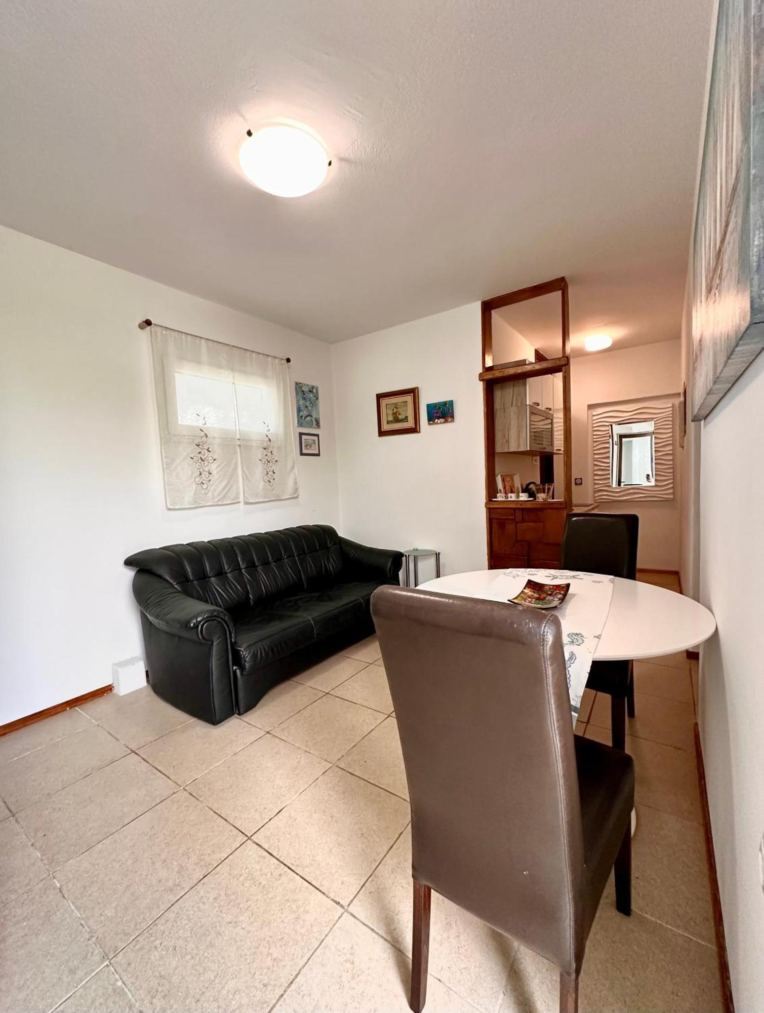 Apartments Z Njivice Ngoại thất bức ảnh
